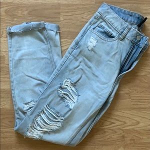 H&M high-waisted distressed mom jeans